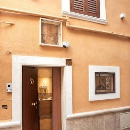 Casa Dei Nonni - Tresca Vecchia Bari Appartement Buitenkant foto